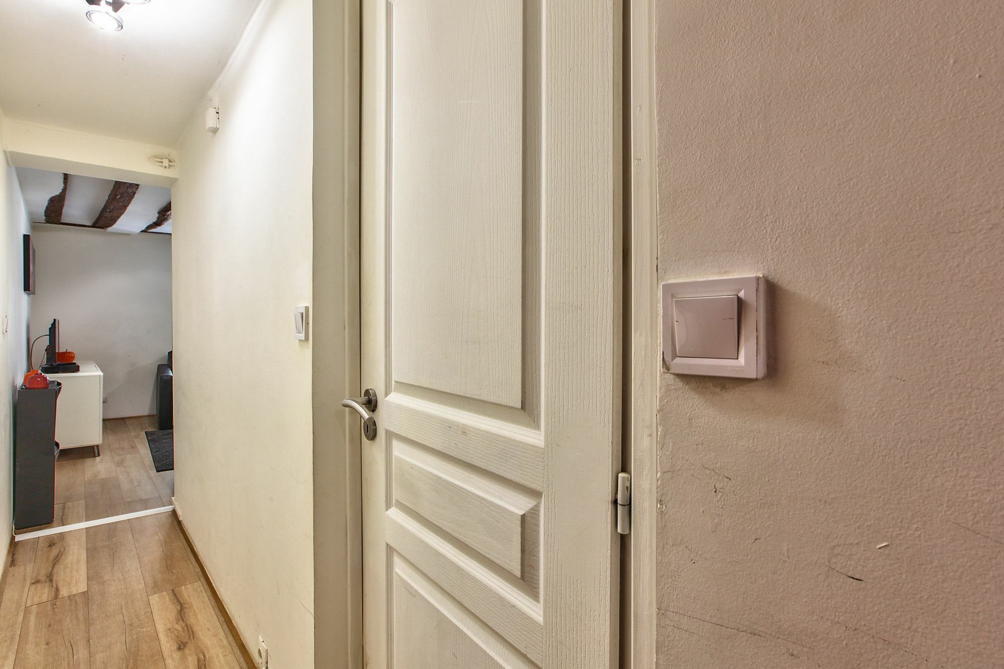 10 Design Flat Grand Boulevards Apartment