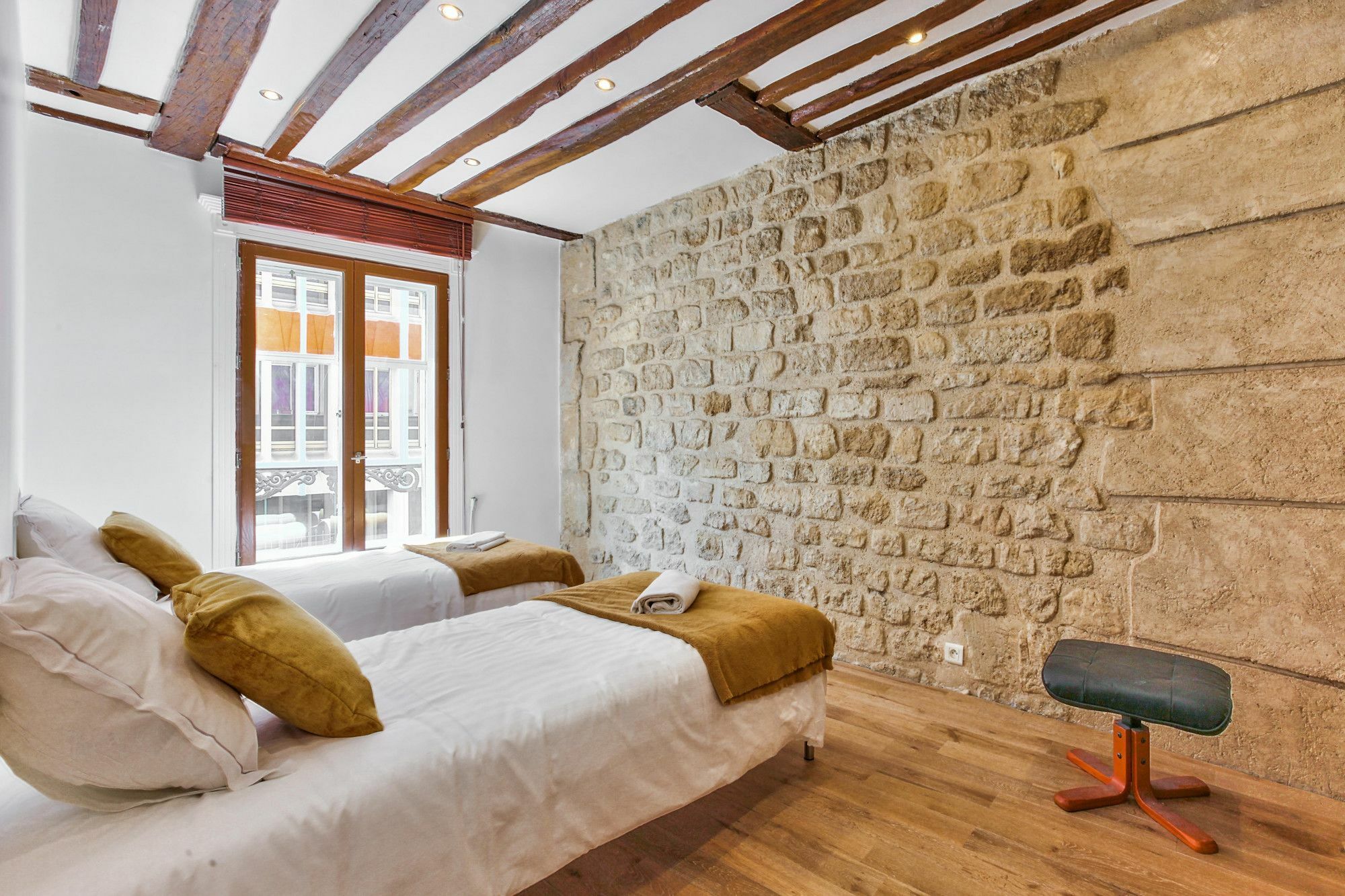 43 - Spacious Parisian Flat Of Grands Boulevards Apartment *
