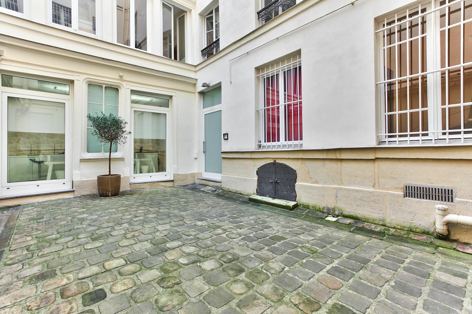 43 - Spacious Parisian Flat Of Grands Boulevards Paris