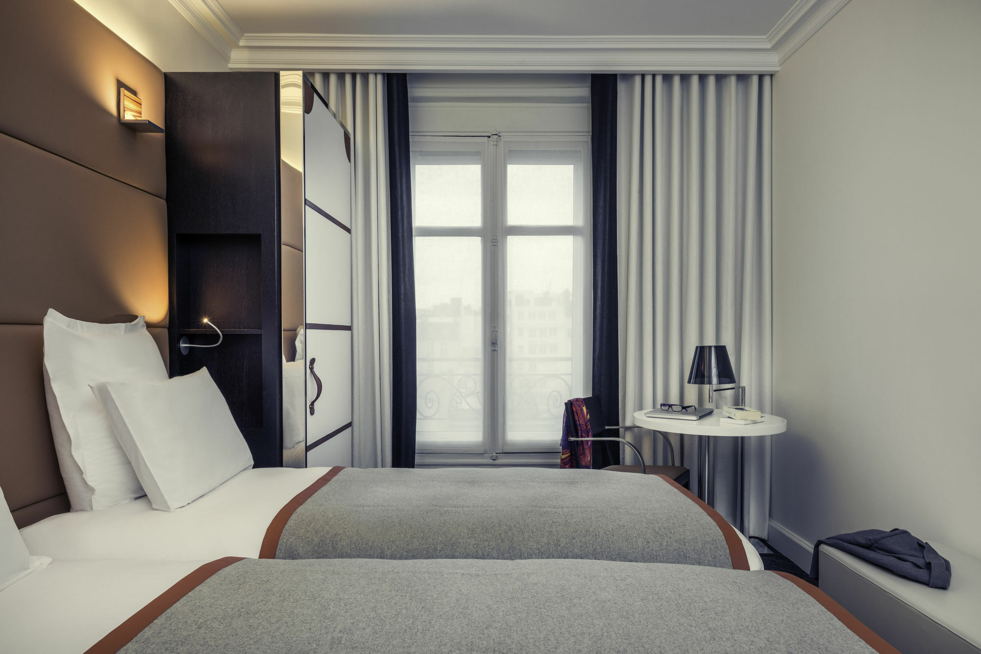 Hotel Grand Chicago Paris