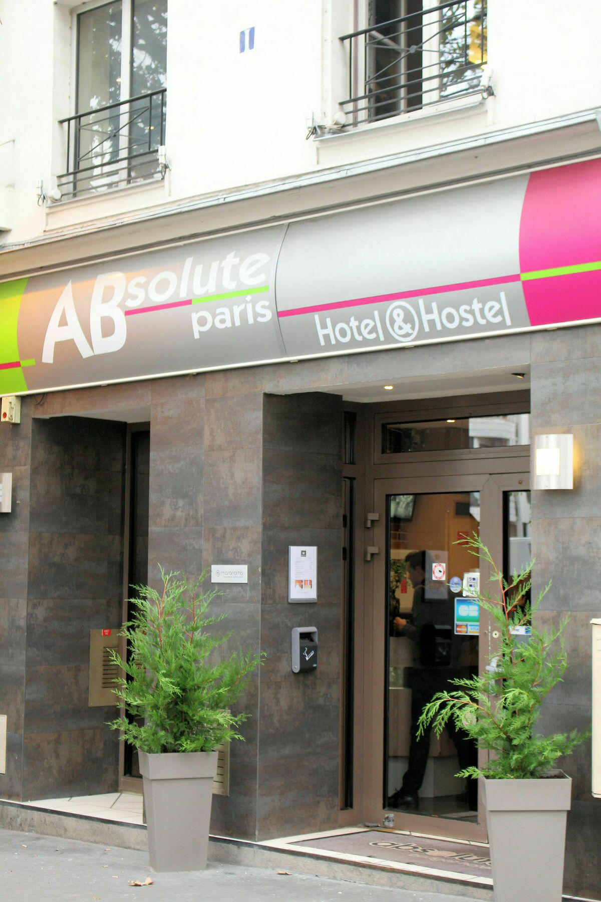 Absolute Republique