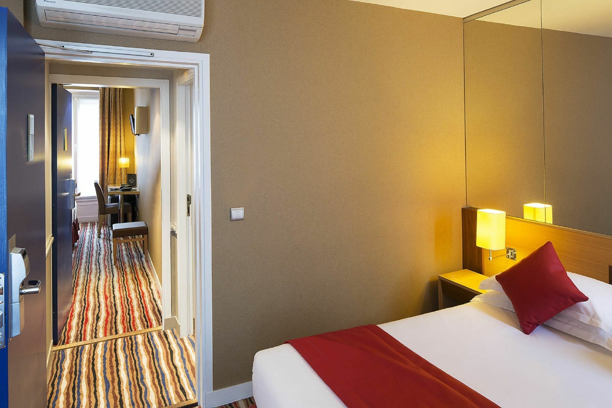 Hotel Pavillon Bastille