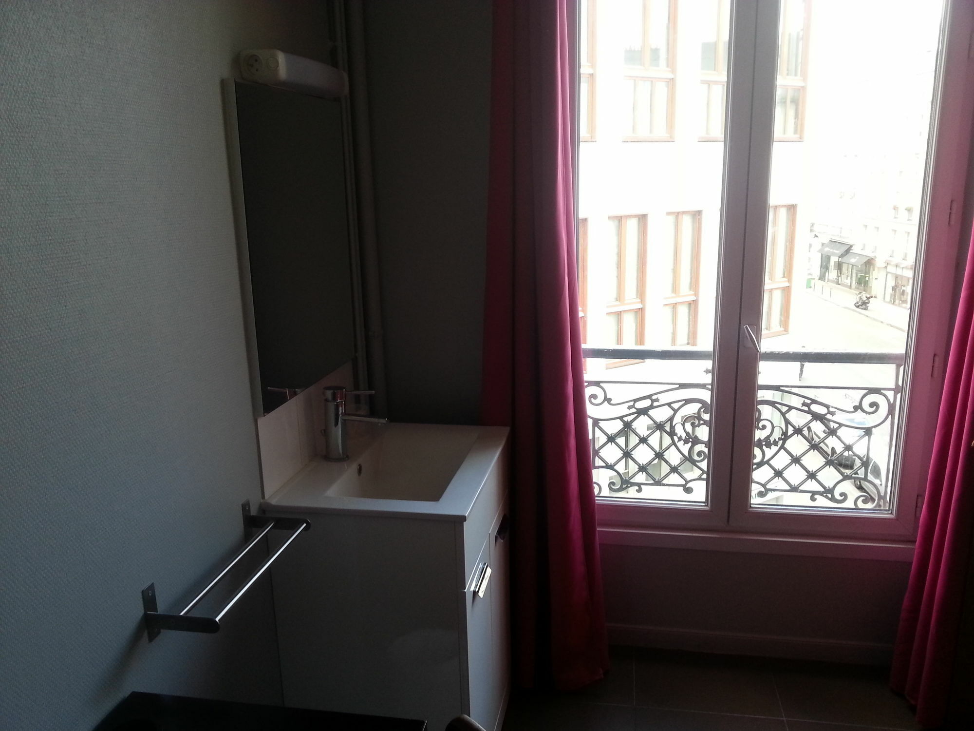 Hipotel Bastille Saint Antoine