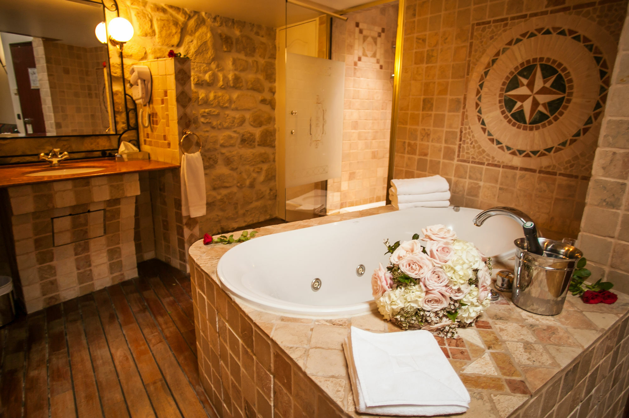 Hotel Europe Saint Severin-paris Notre Dame 3*