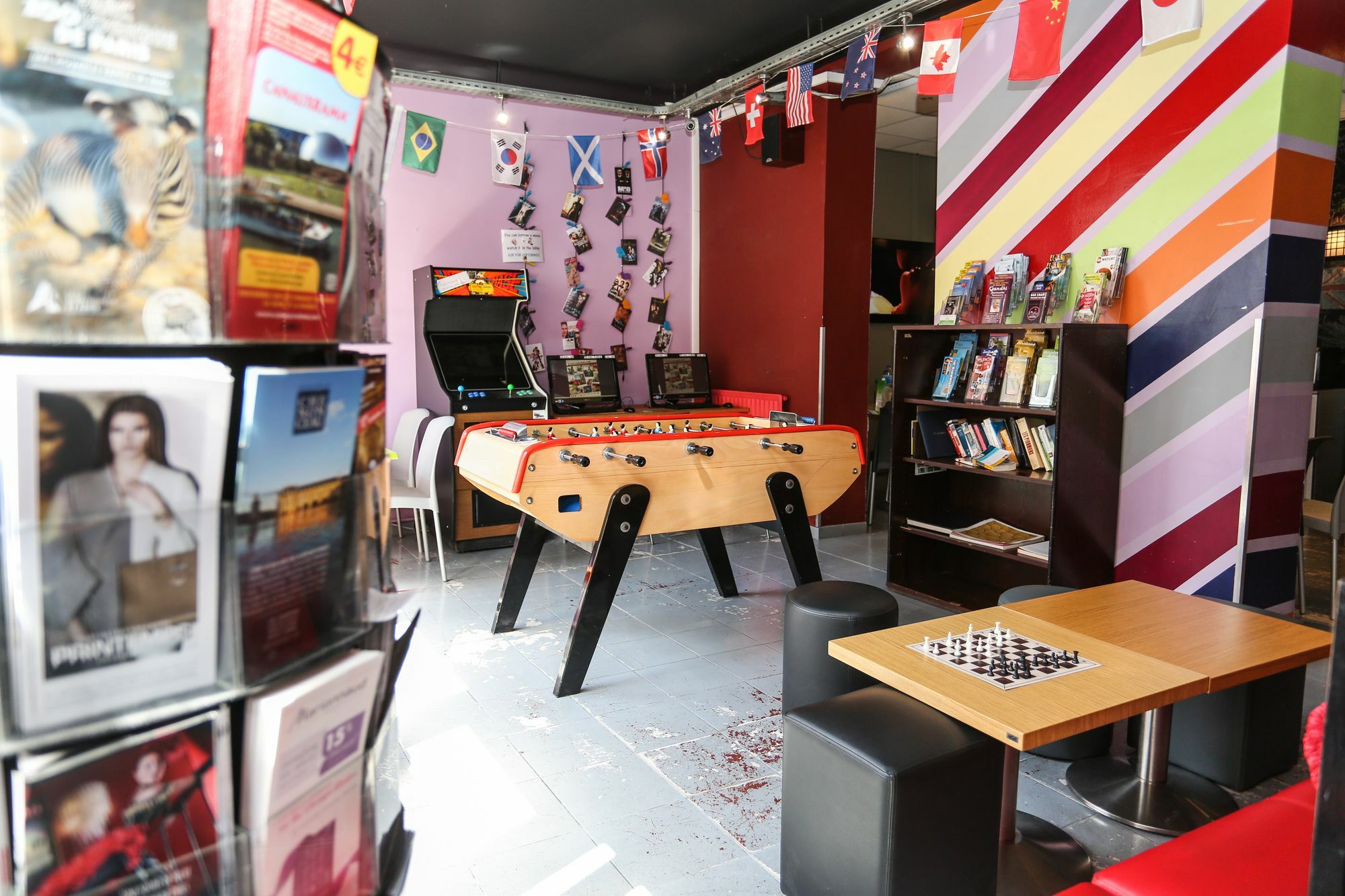 Le Montclair Montmartre By River Hostel