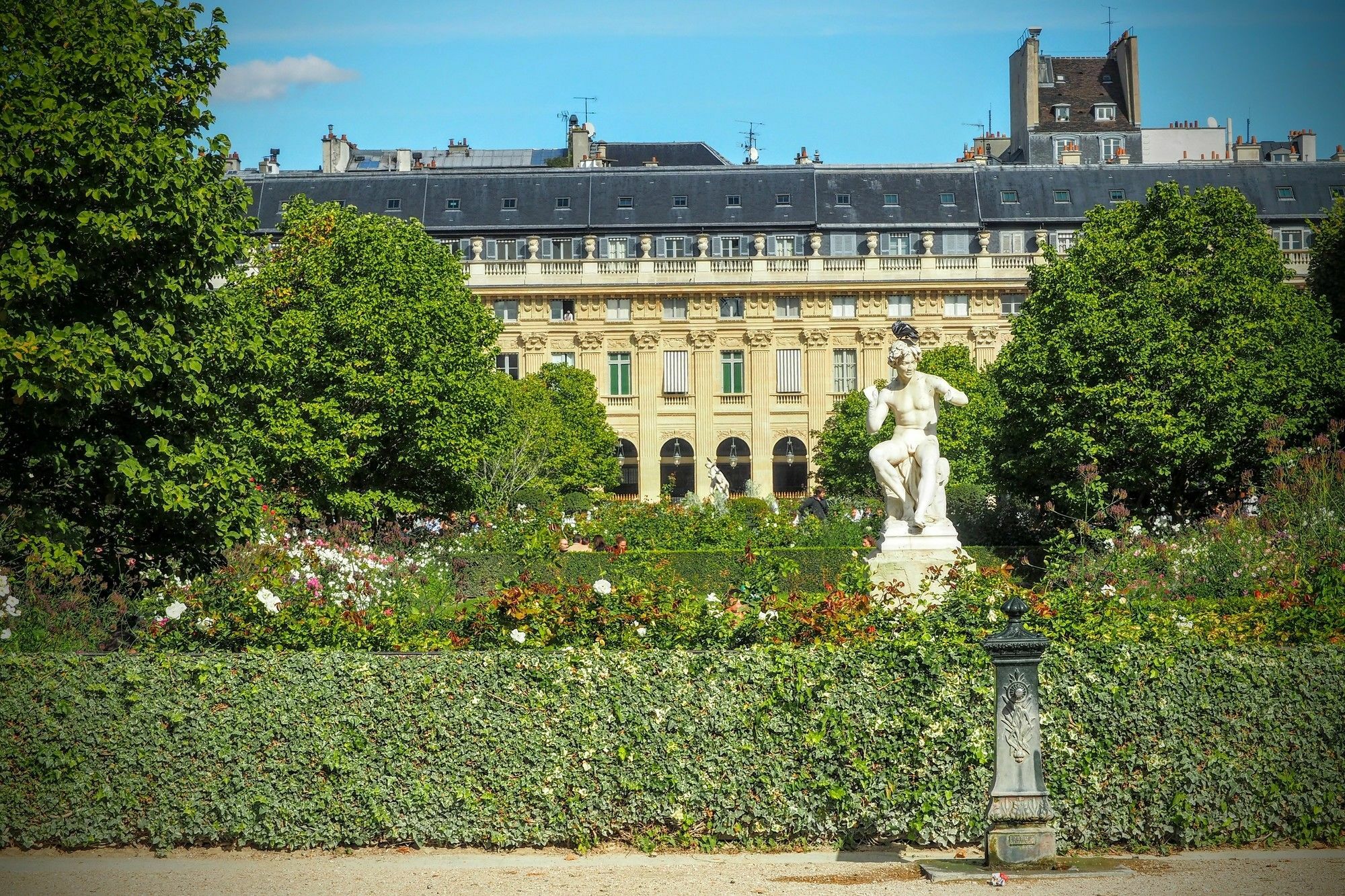 Couette-café D Hôte : Louvre Elegant 3*