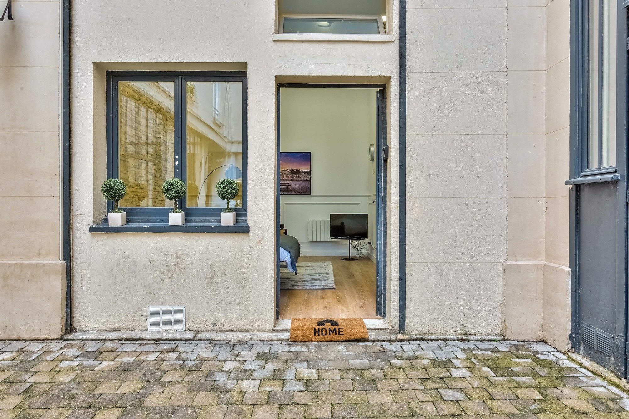 05 - Designed Parisian Flat Appartement *
