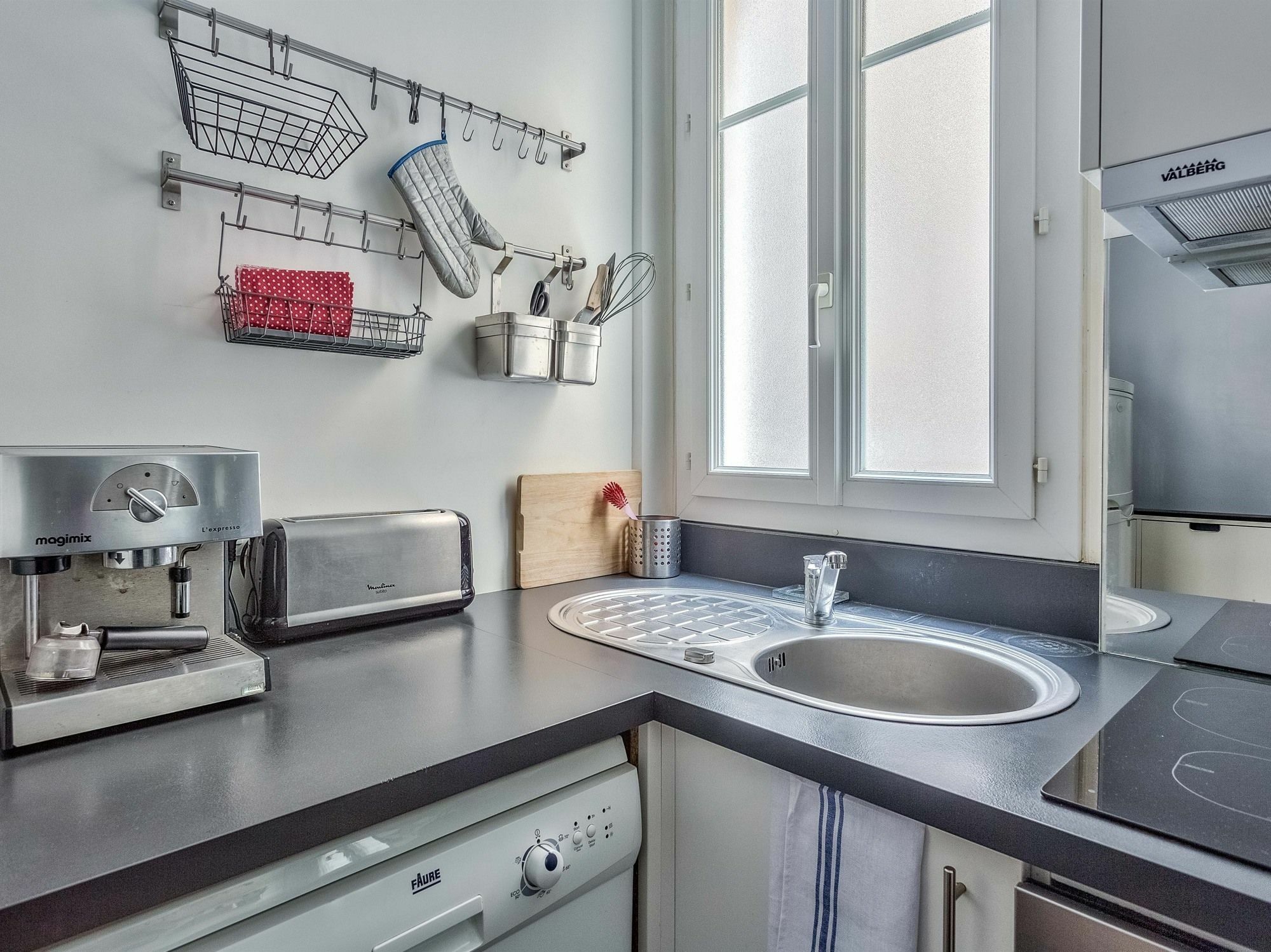 Nation - Goujon Apartment Paris