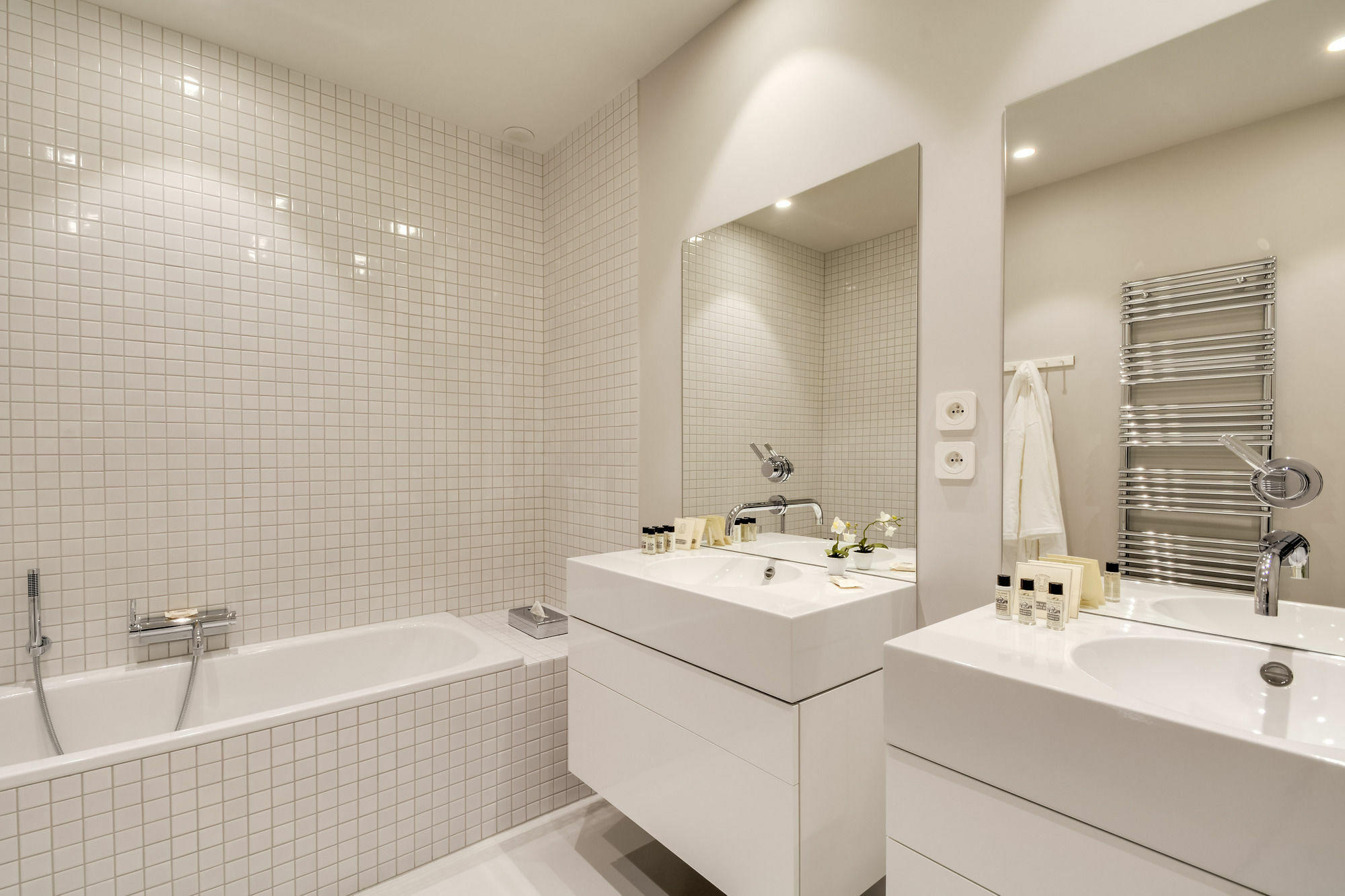 Apartment Sweet - Brune