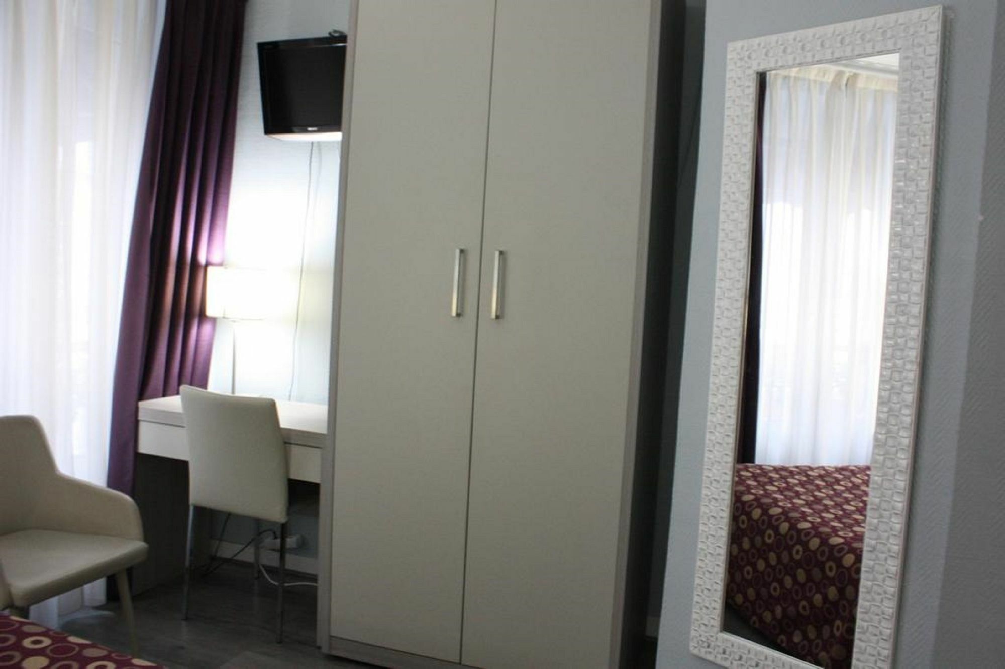 Excelsior 2* Paris