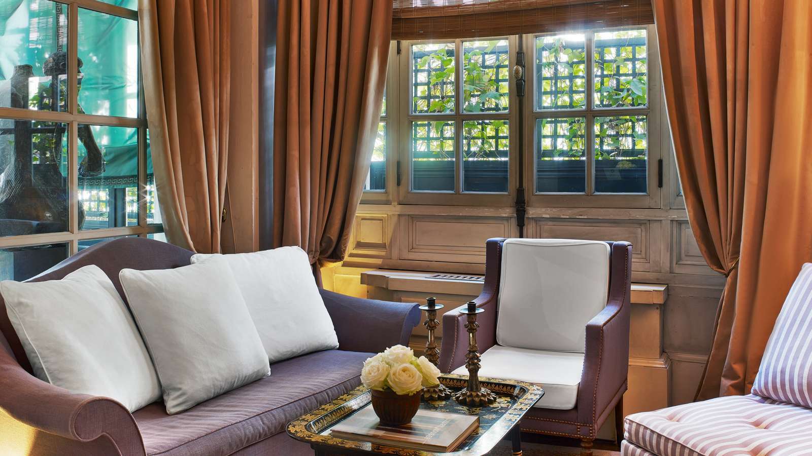 Le Dokhan's Arc De Triomphe, A Tribute Portfolio 5*