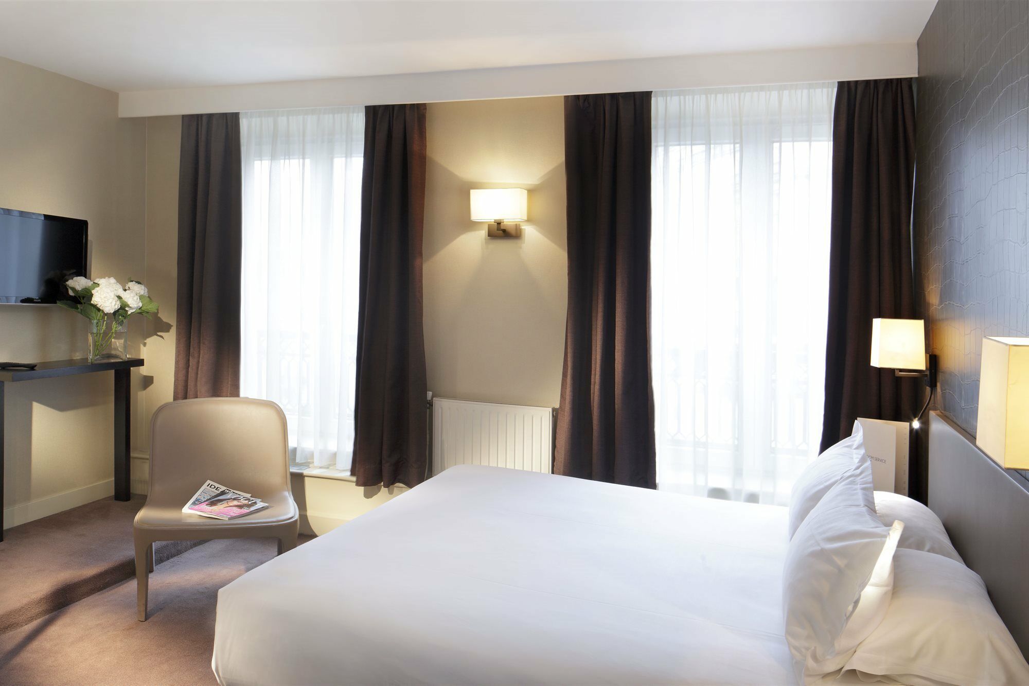 Londres Et New York - Teritoria Hotel Paris