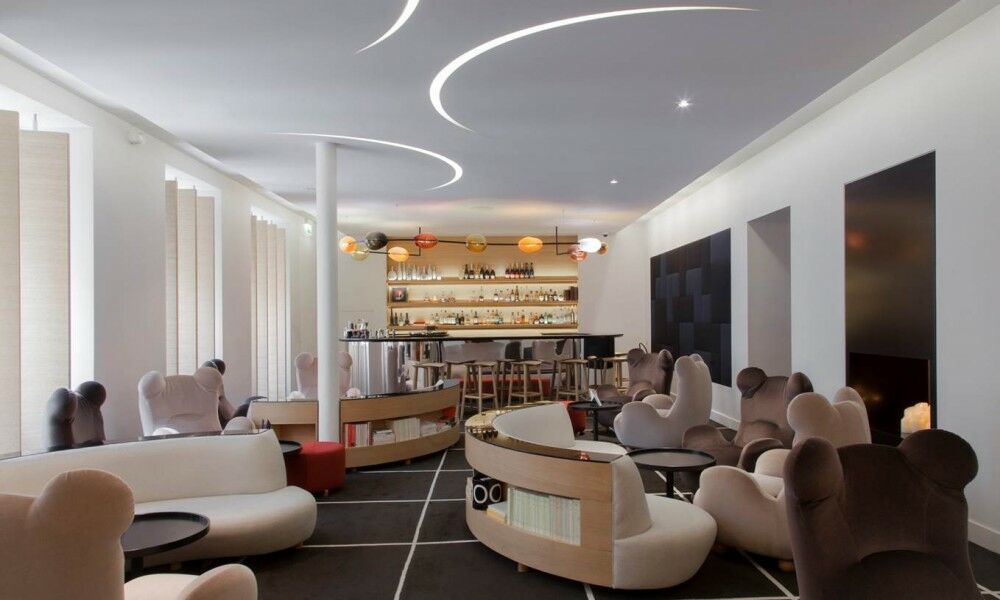 Hotel Marignan Champs-elysées Paris