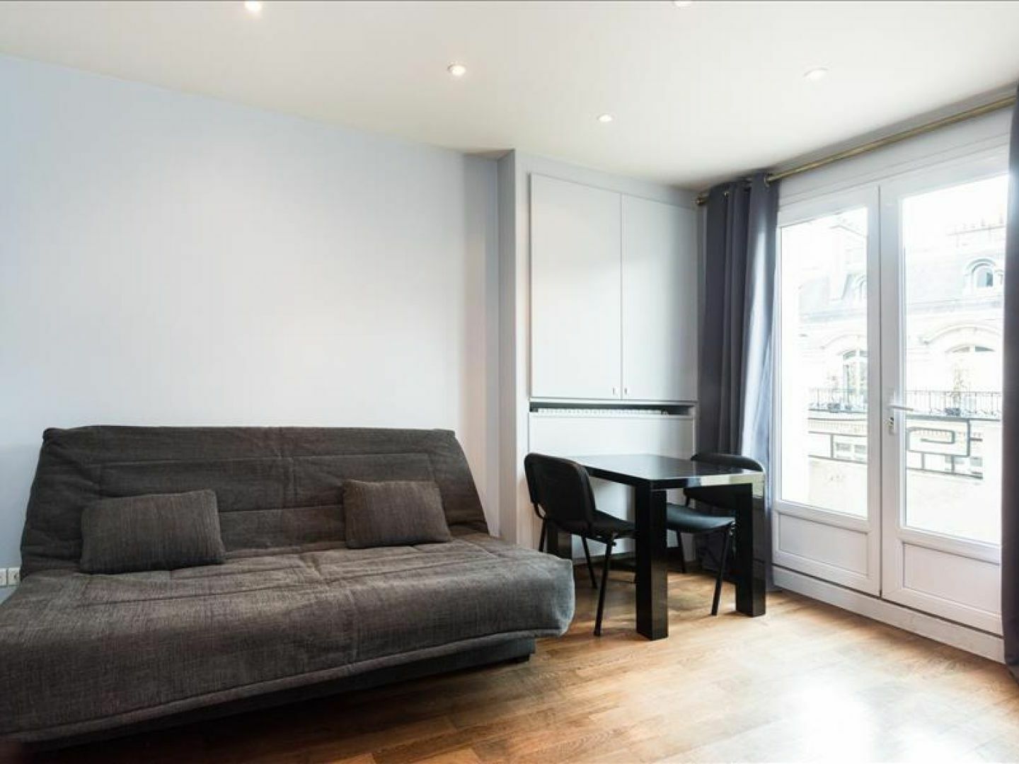 Chaillot Apartment *