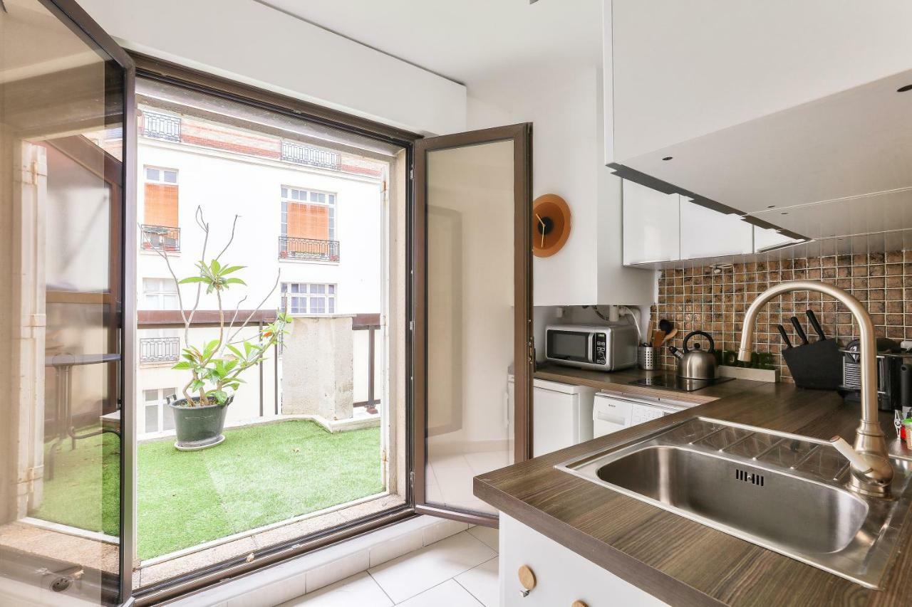 Arc De Triomphe Champs Elysees - Wagram Apartment