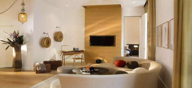 Hotel Marignan Champs-elysées Paris