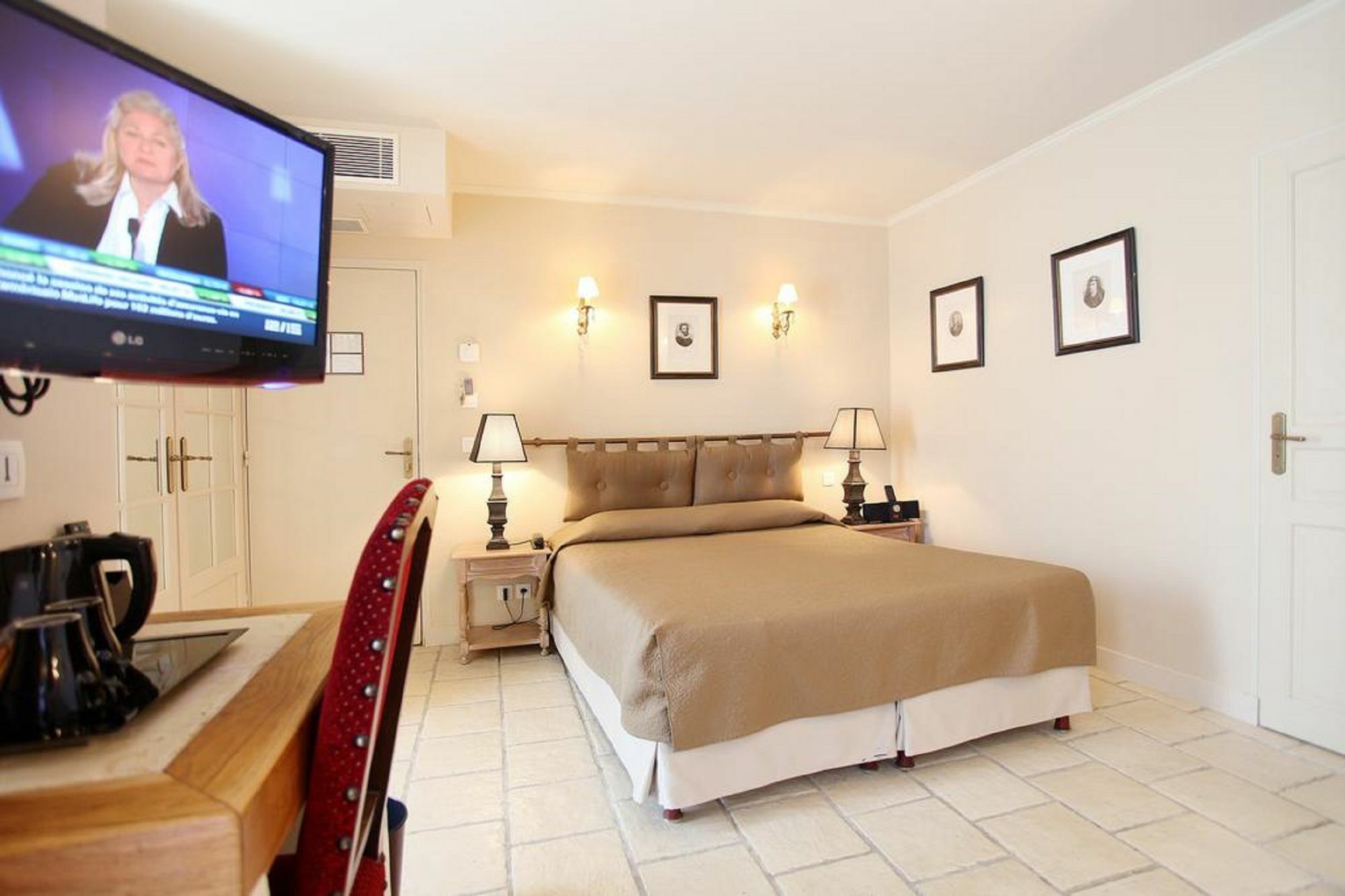 Albe Bastille 3*