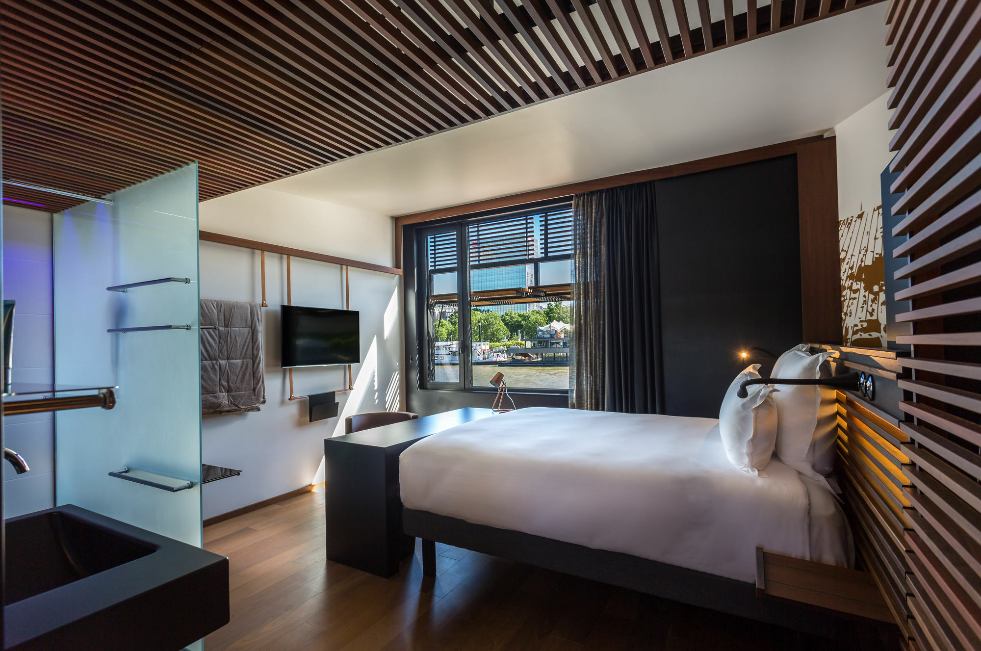 Hotel Off Seine