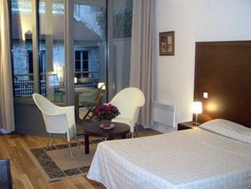 Residhotel Imperial Rennequin Aparthotel Paris