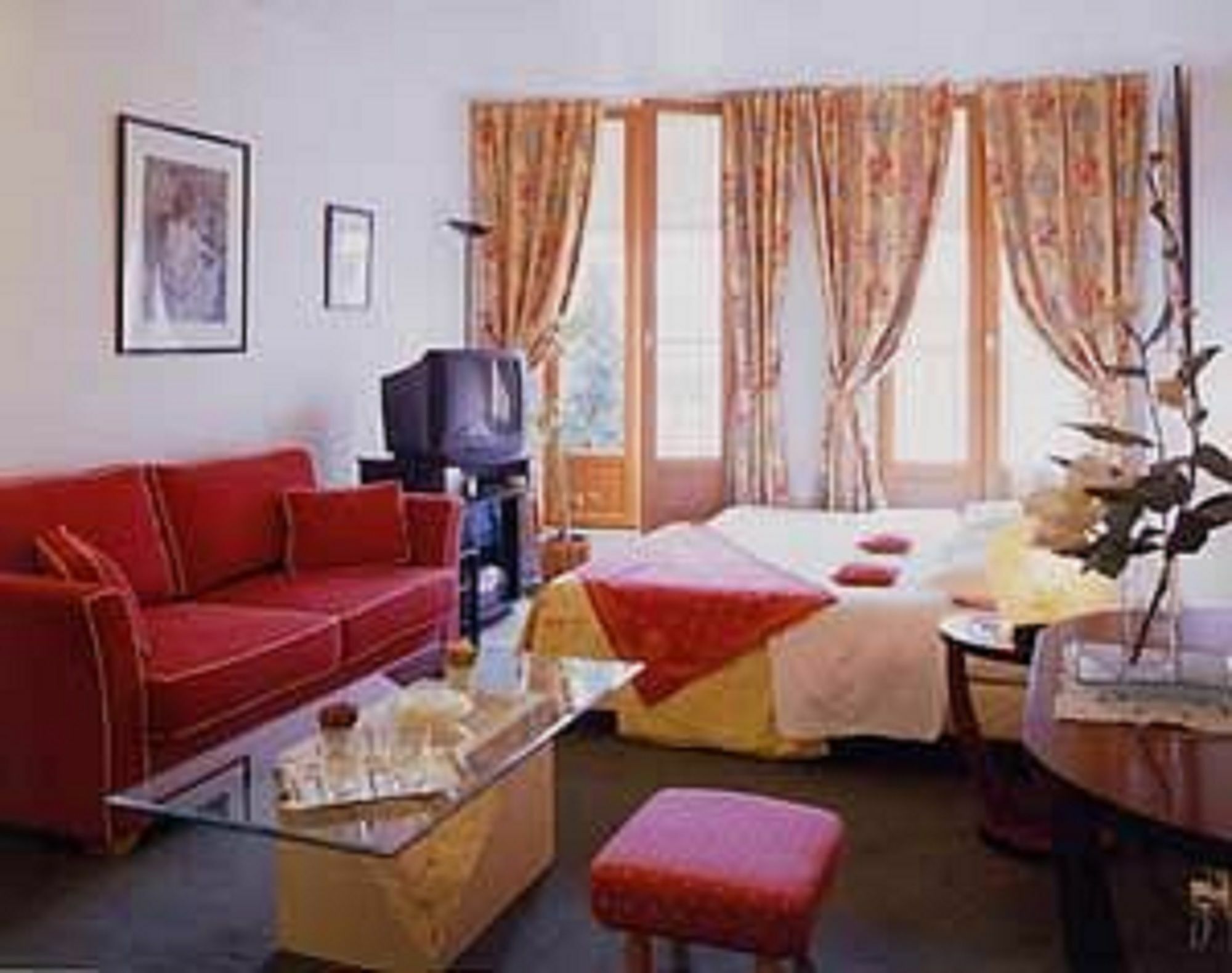 Quartier Latin Apartment *