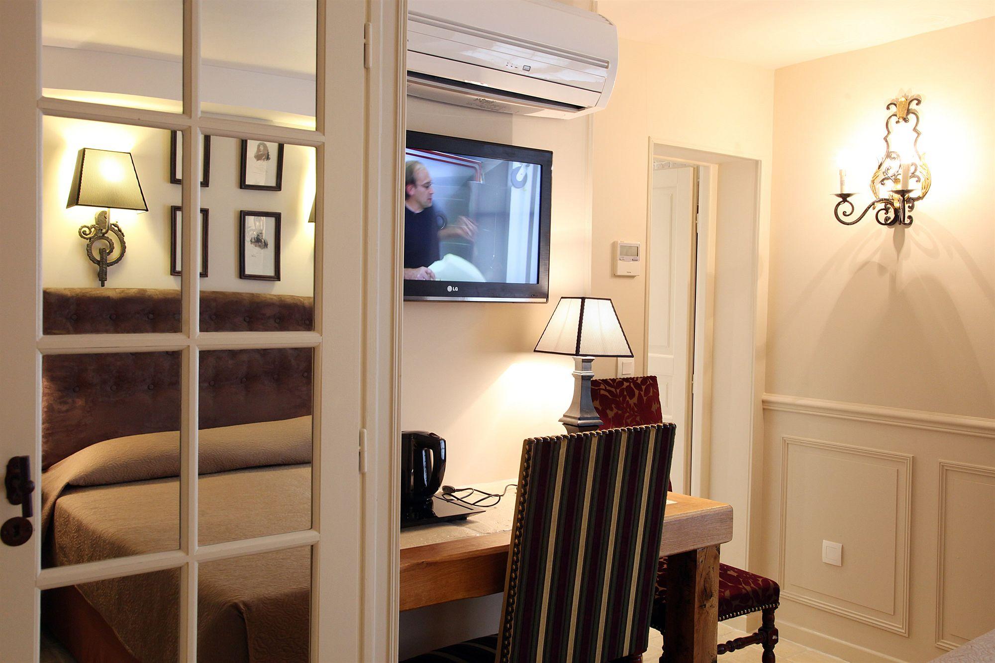 Saint-louis Marais Hotel 3*
