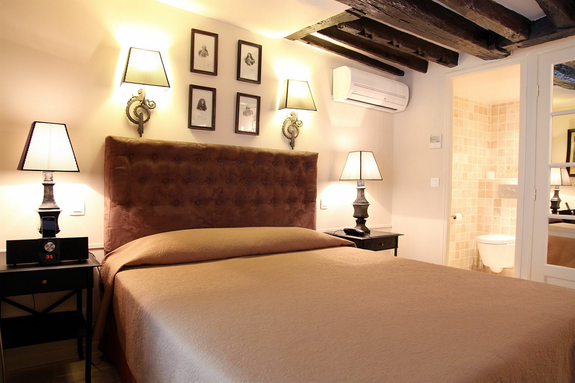 Hotel Saint-louis Marais 3*