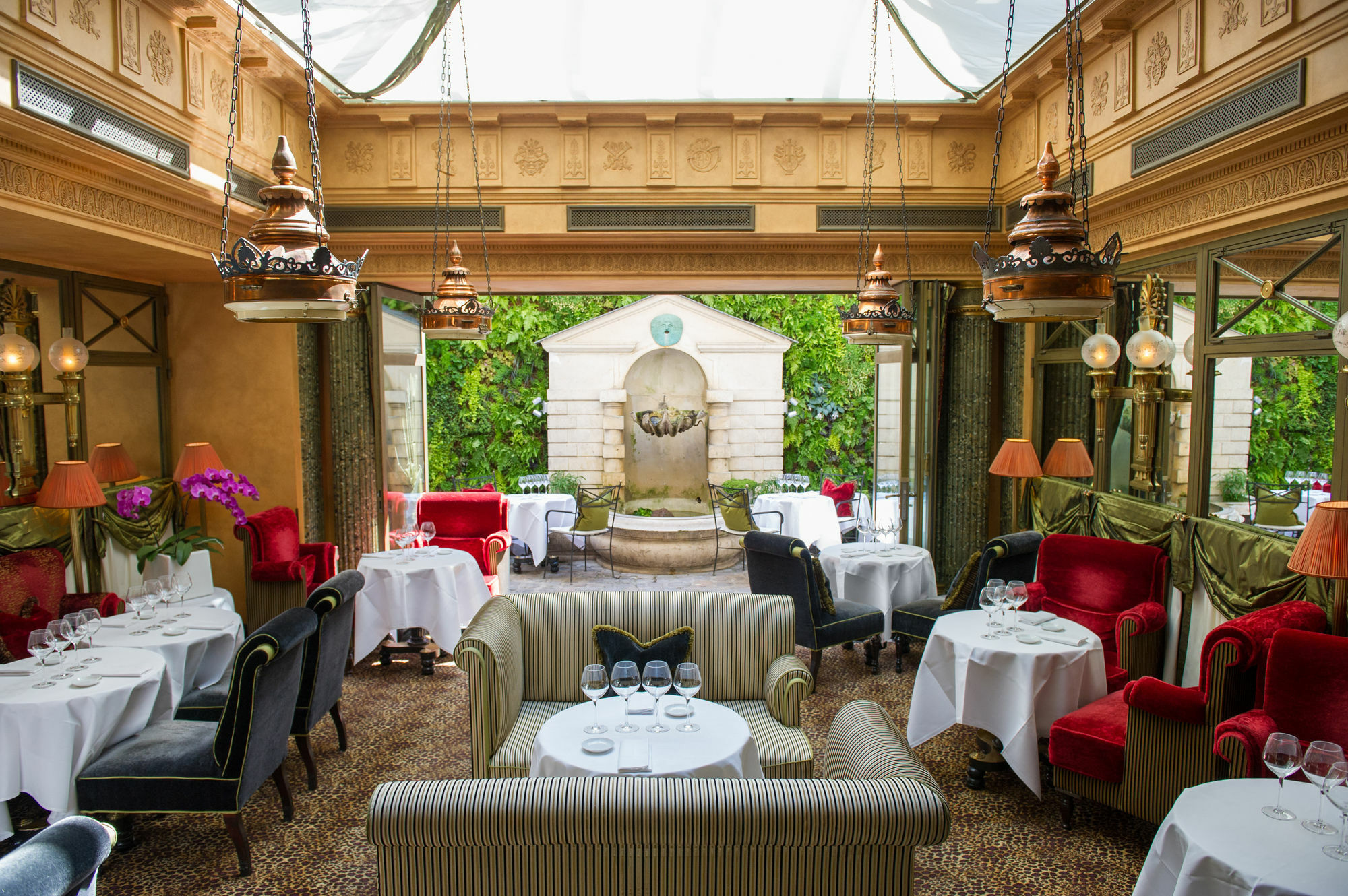 L'hotel Hotel