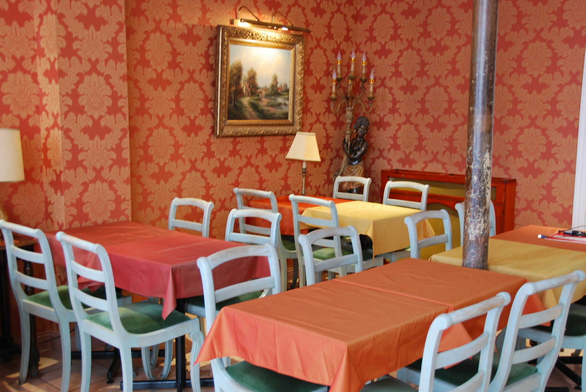 Courcelles Mederic 3*