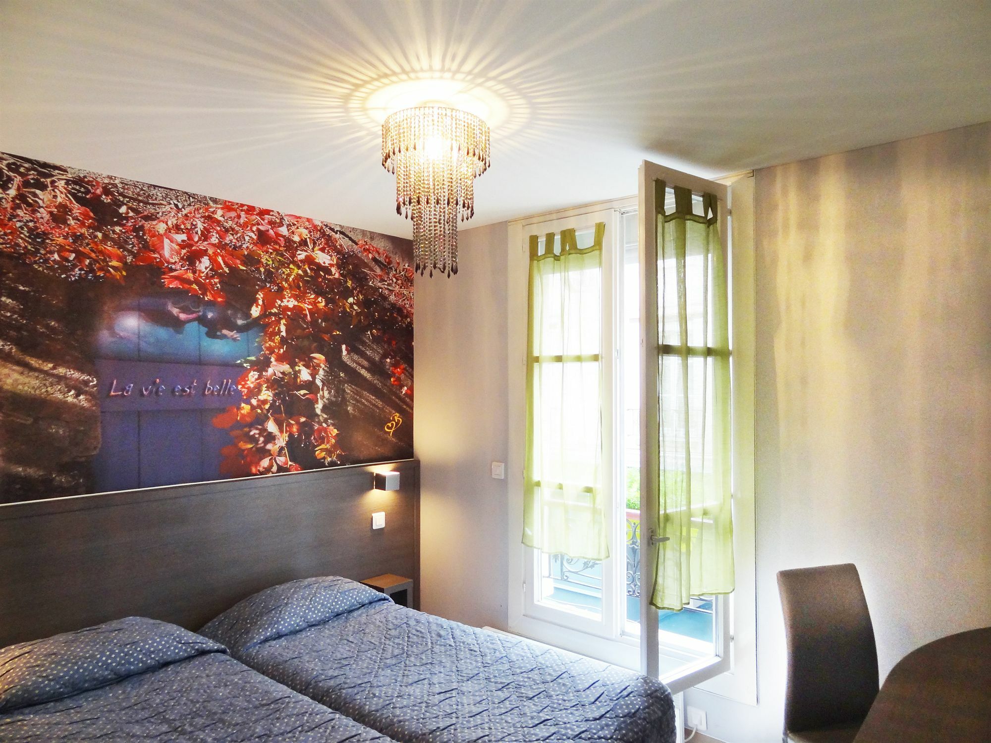 Amélie Hotel 2*
