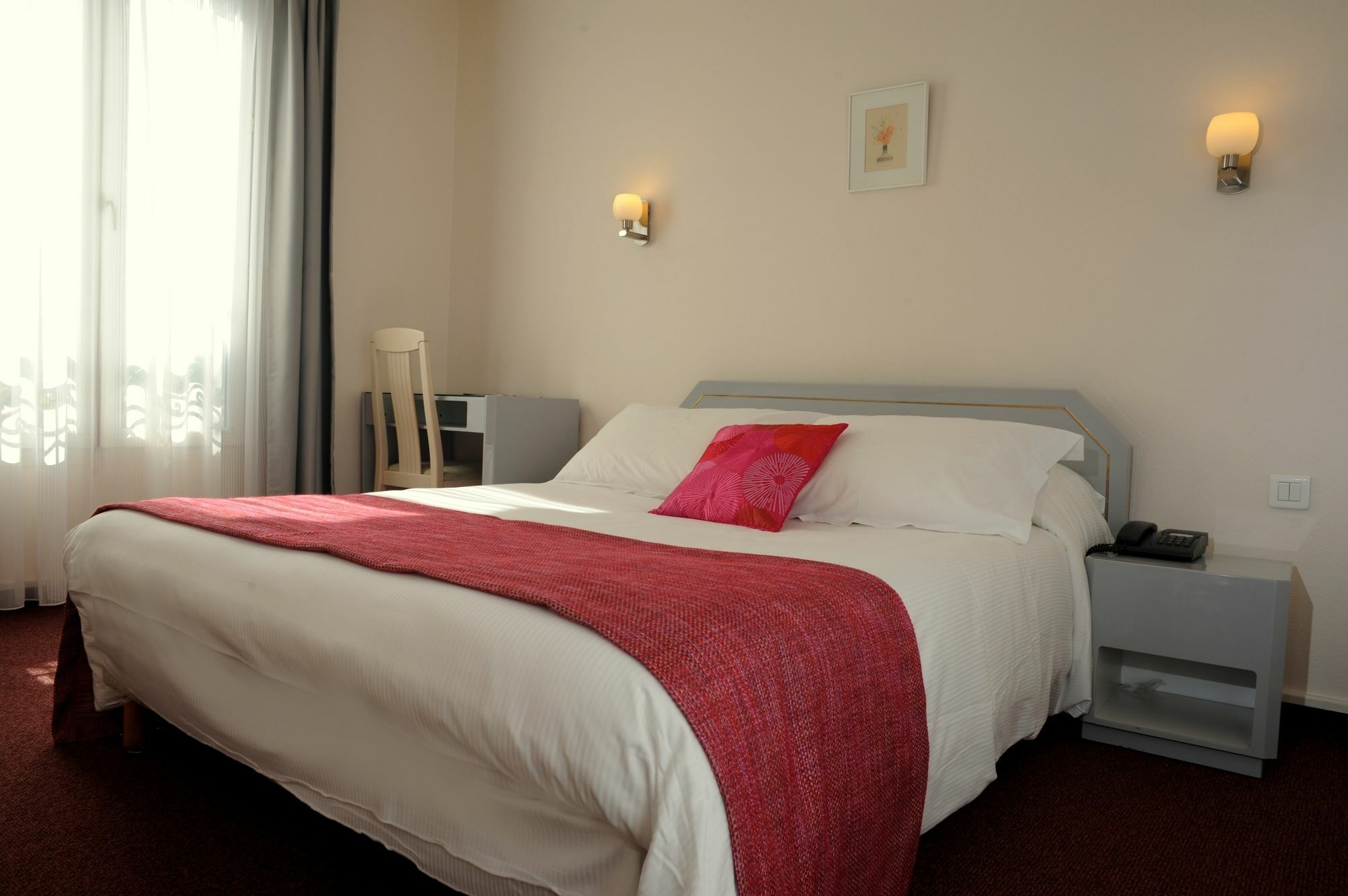 Casa Serena 3* Paris