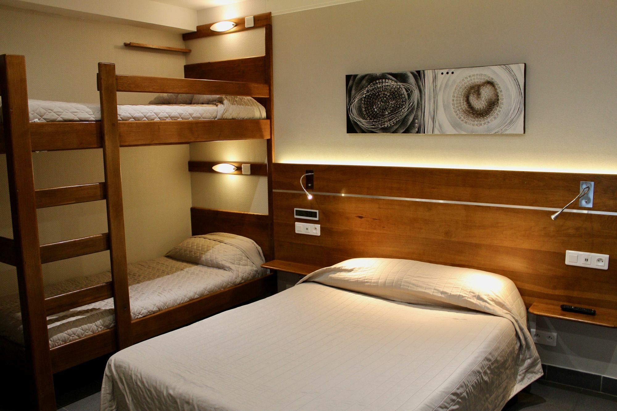 Hotel Des Pyrénées 3*