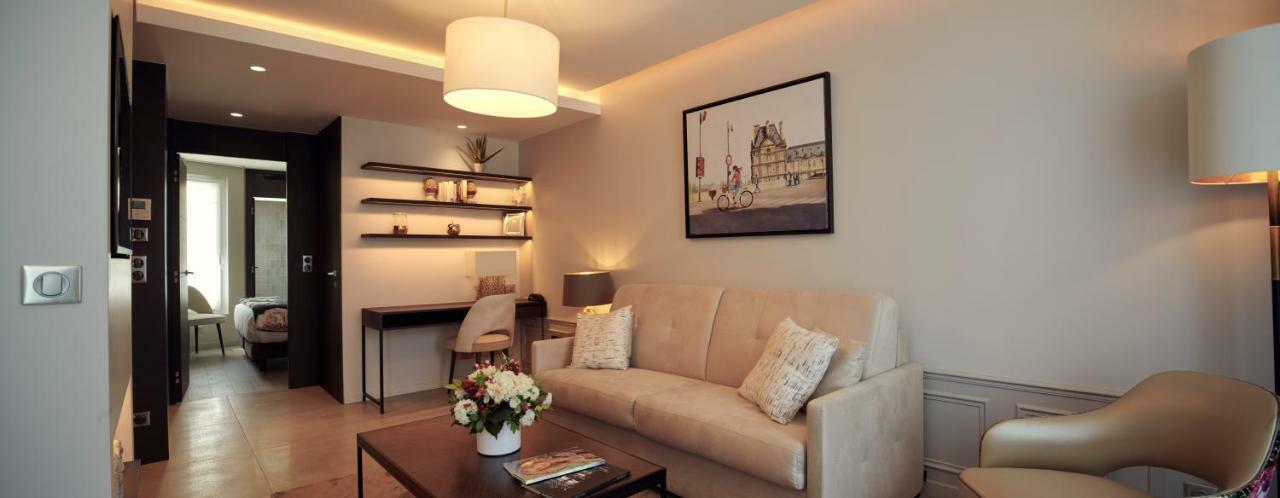 Roi De Sicile - Rivoli -- Luxury