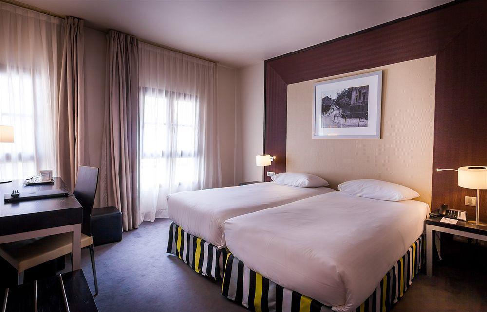 Le M 4* Paris