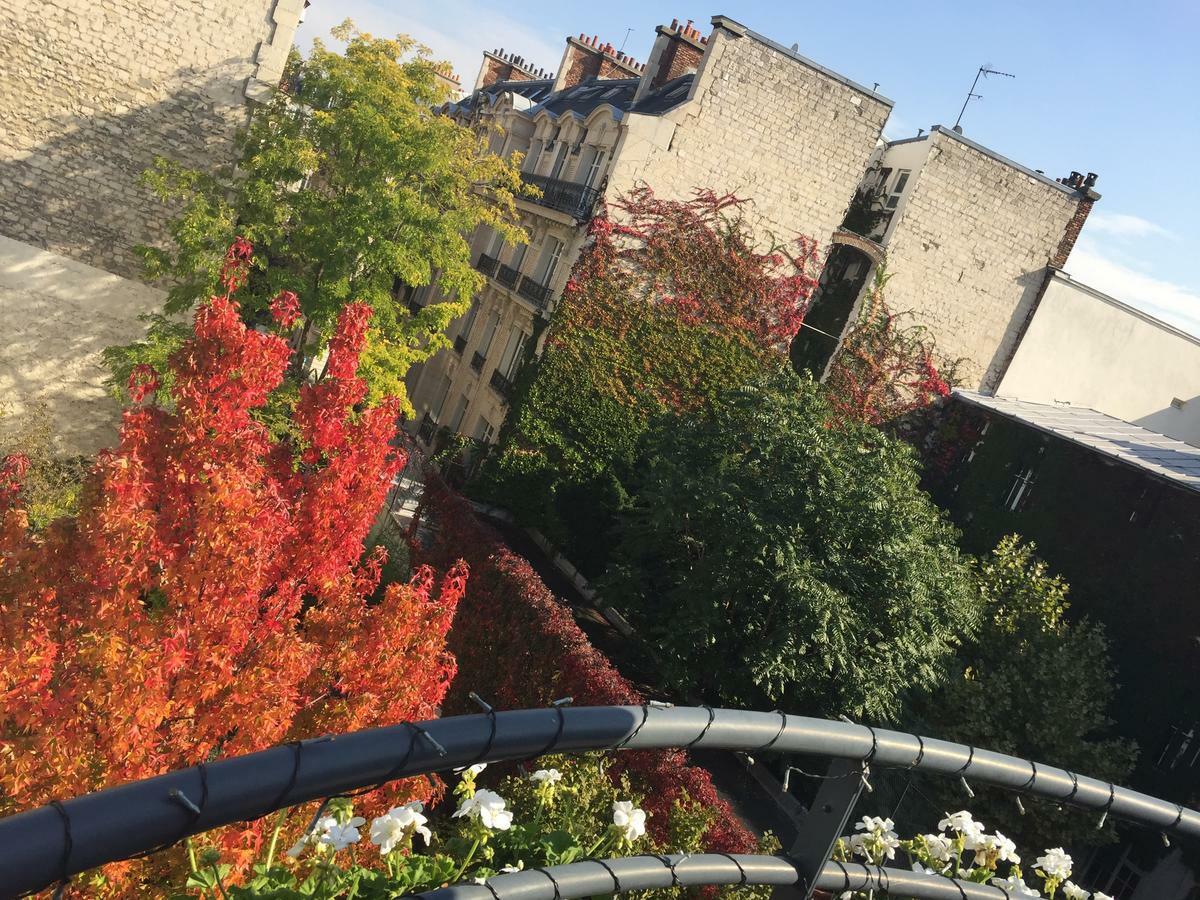 52 Clichy - D'hôtes *