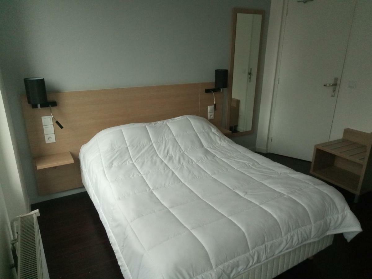 Rivoli Hotel *