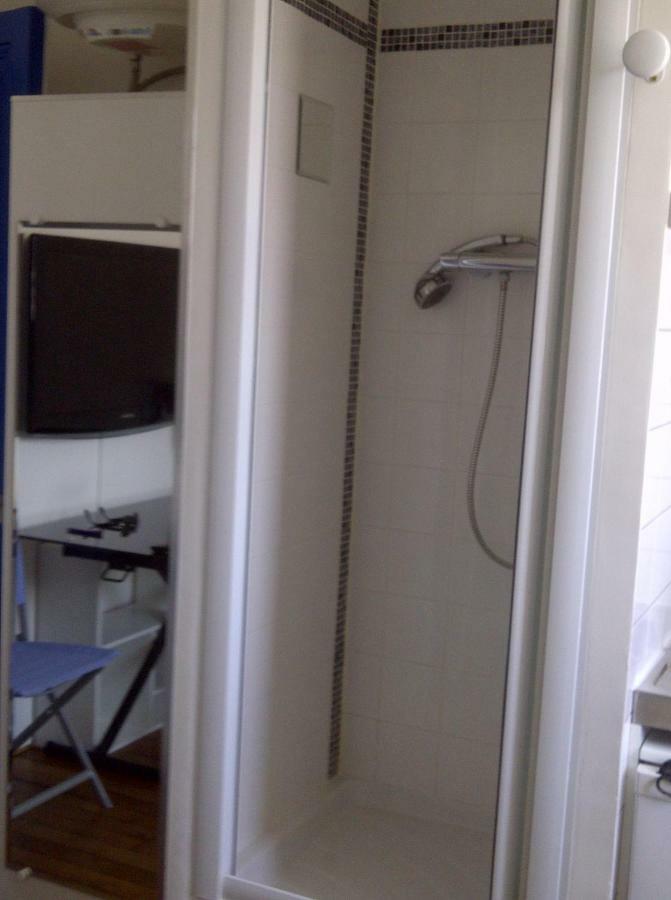 Bed & Breakfast Single Arc De Triomphe *