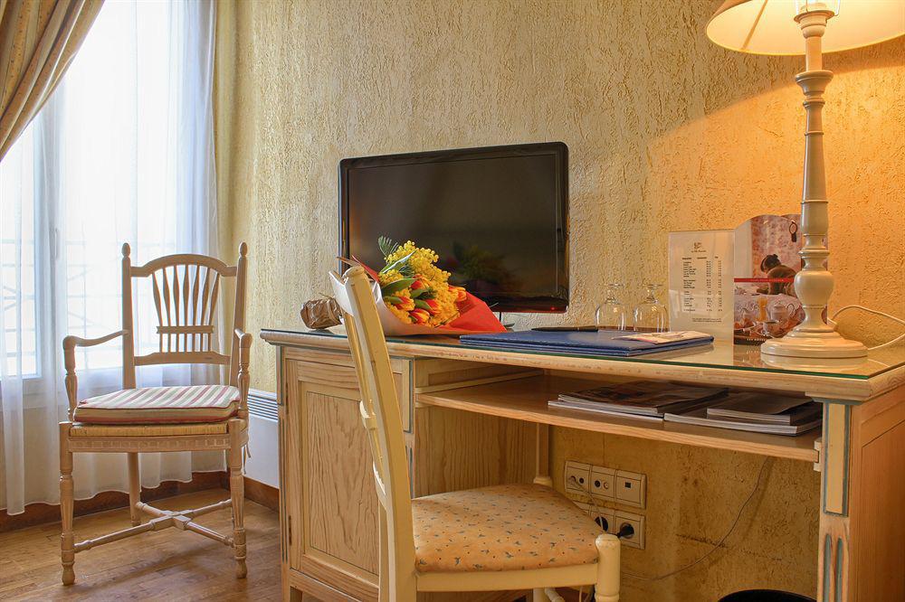 Hotel Alessandra 4*