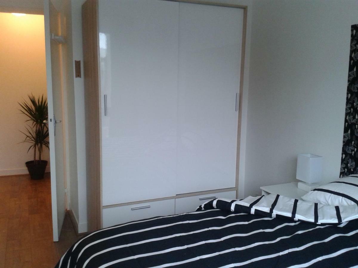 Apartment 33 Curial