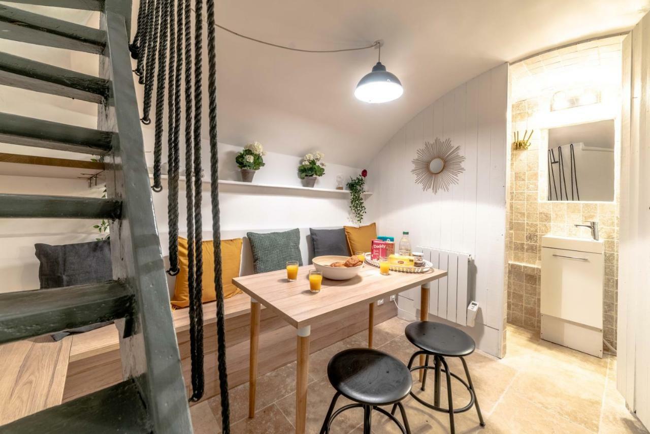 Architect's Triplex - Marais Apartment *