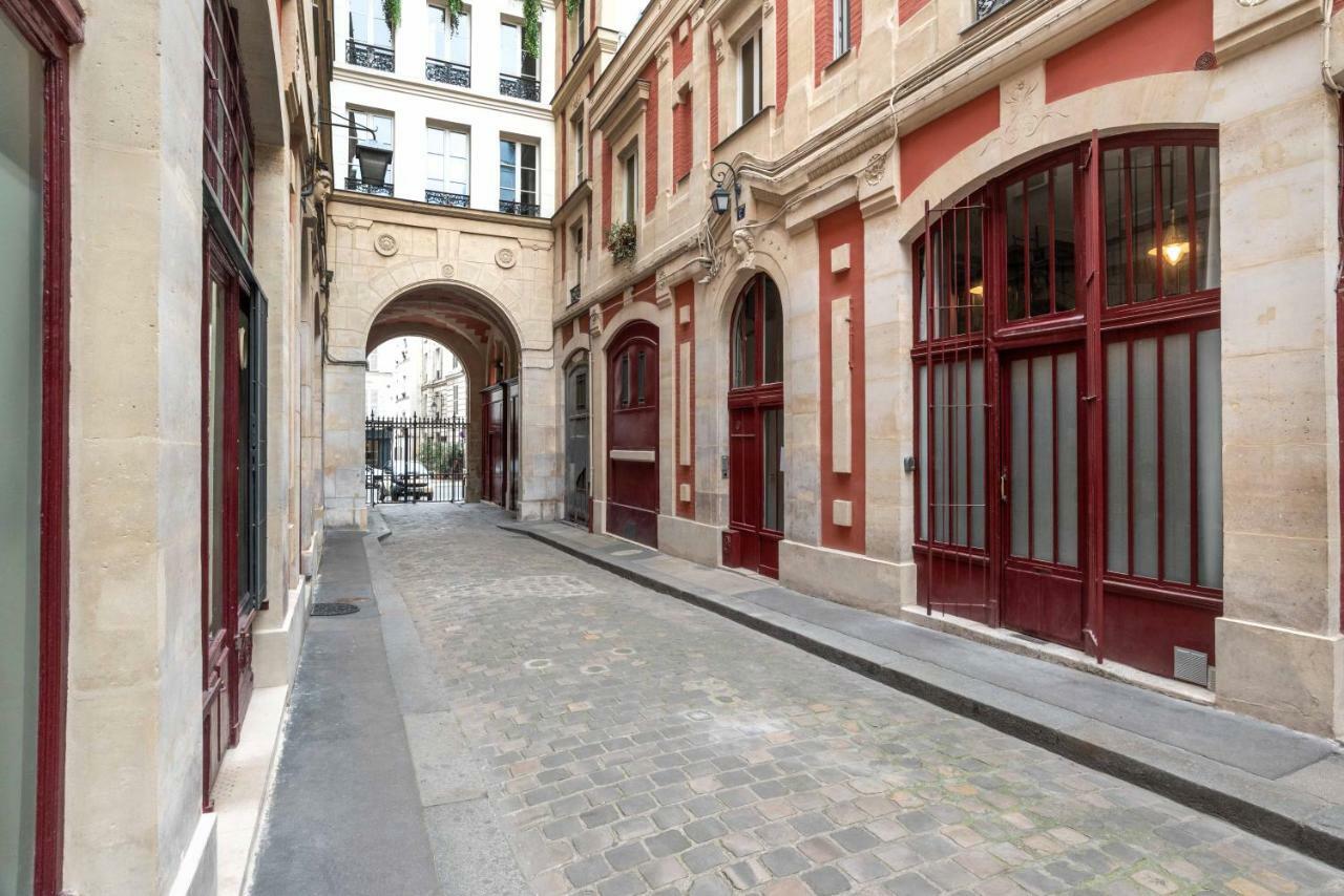 Architect's Triplex - Marais