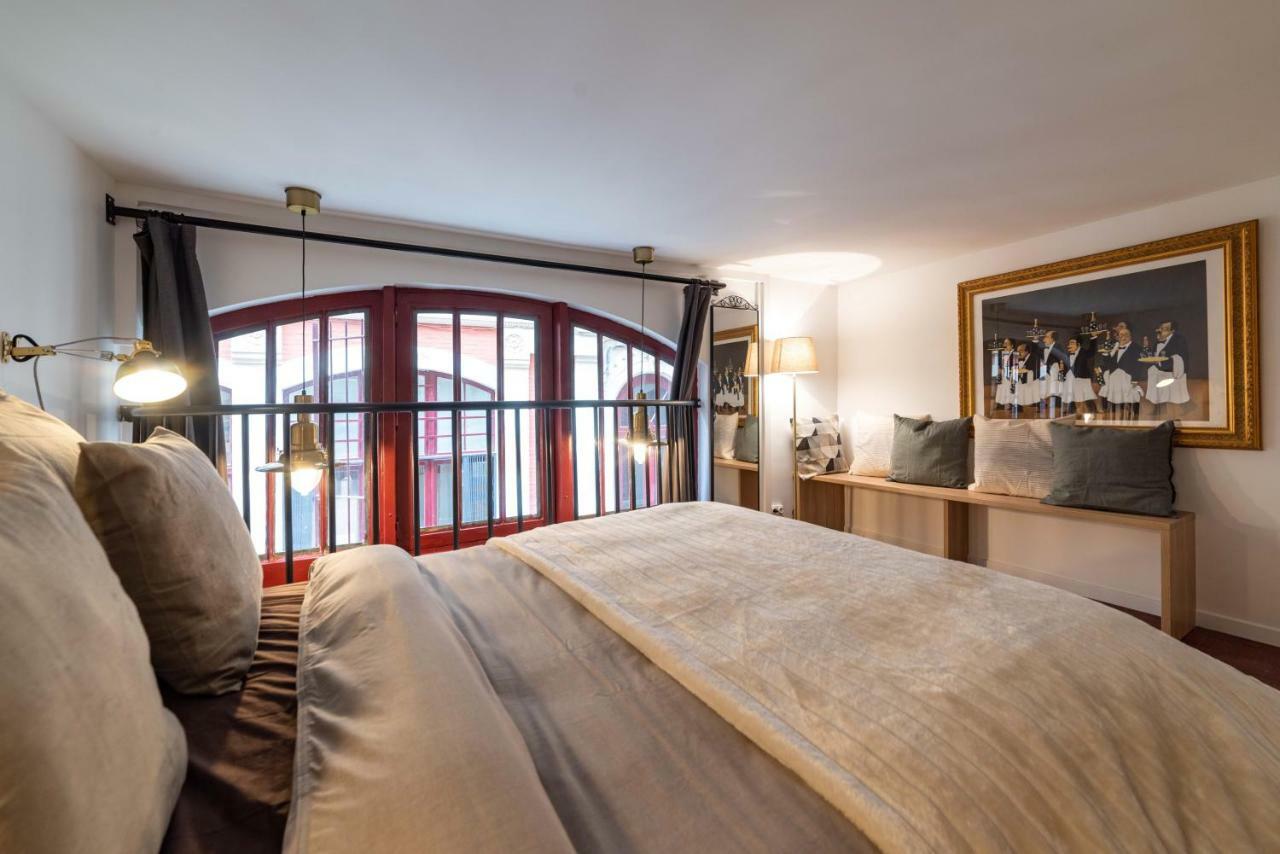 Architect's Triplex - Marais Apartment Paris