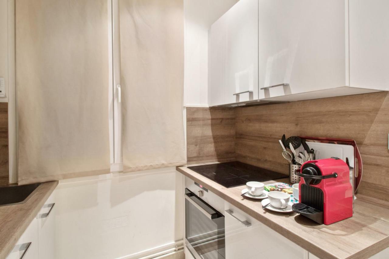 One-bedroom Flat Close To Champs-elysees And Eiffel Tower *