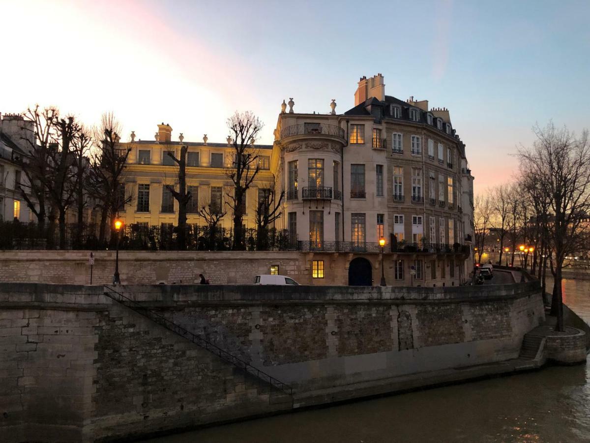 Ile Saint Louis 75004 Apartment