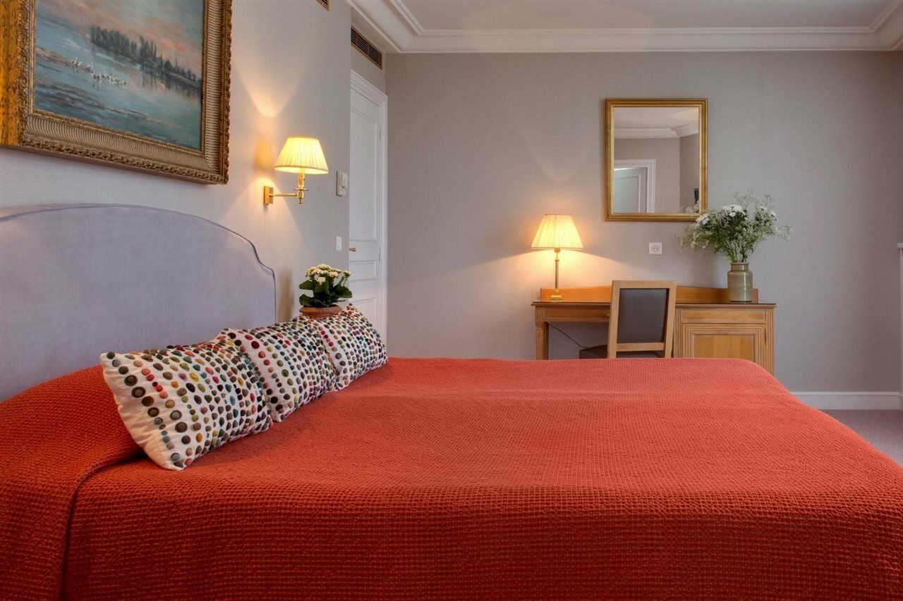 Hotel Le Littre 4*
