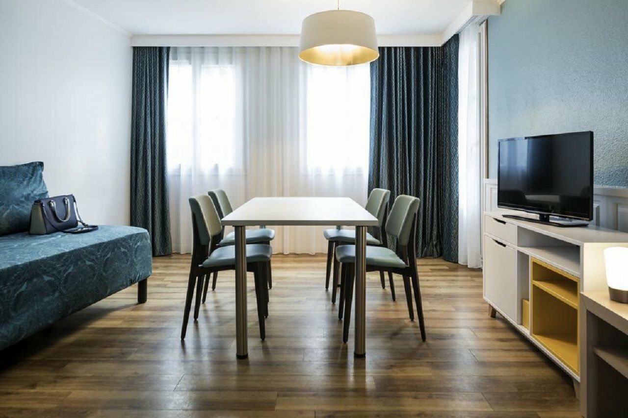 Adagio Montmartre Aparthotel 4*
