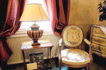 Hotel Le Bailli De Suffren 3*