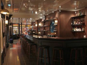 Grand Pigalle Hotel 4*