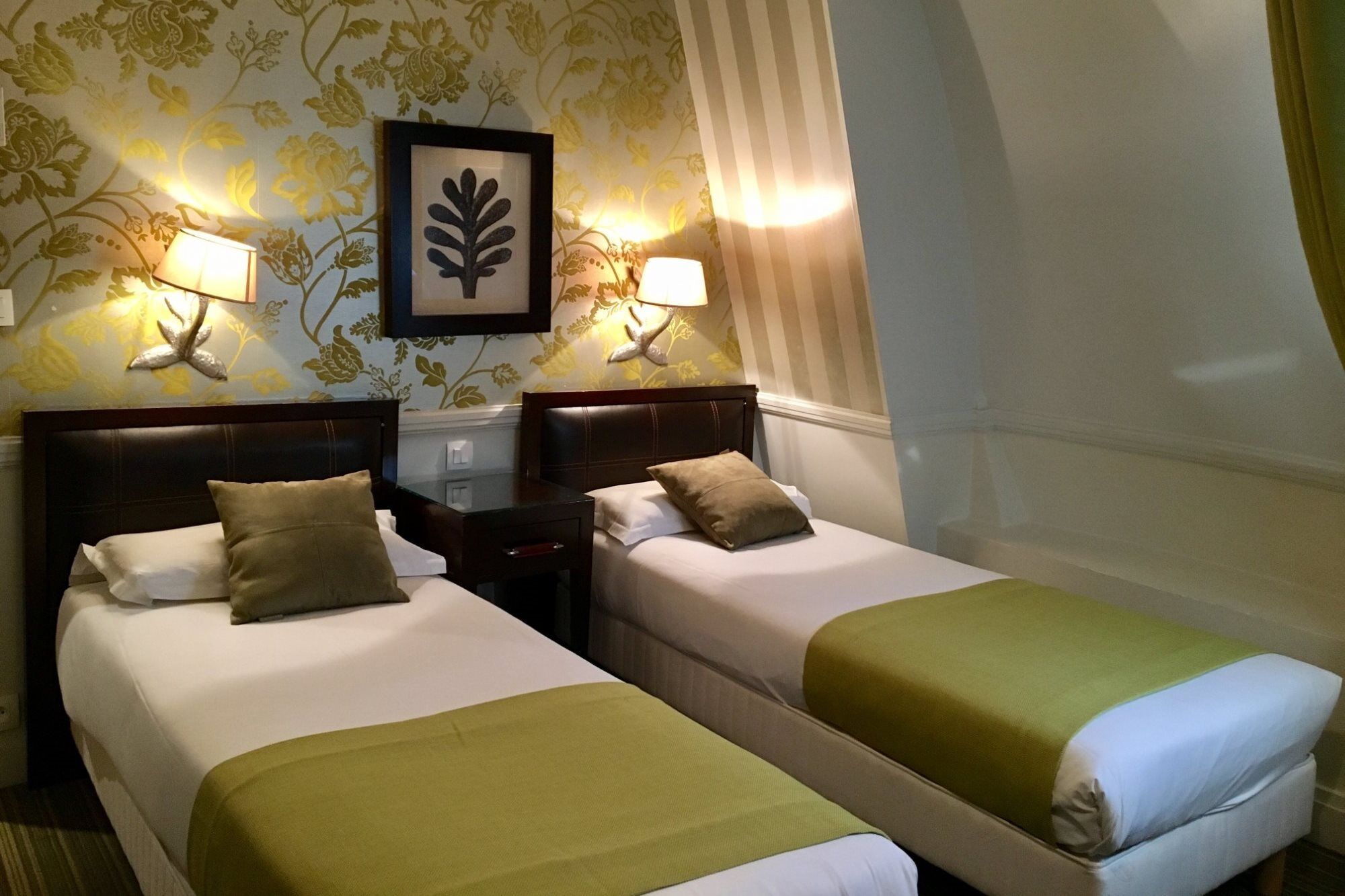 Elysées Union Hotel Paris