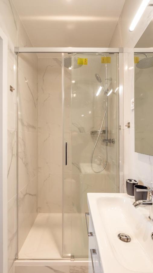 Luxe Quai De Jemmapes Gare De L Est Apartment Paris