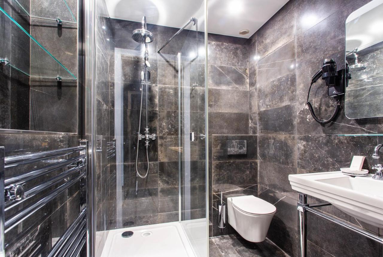 Modern For 4 People - Arc De Triomphe Apartment *